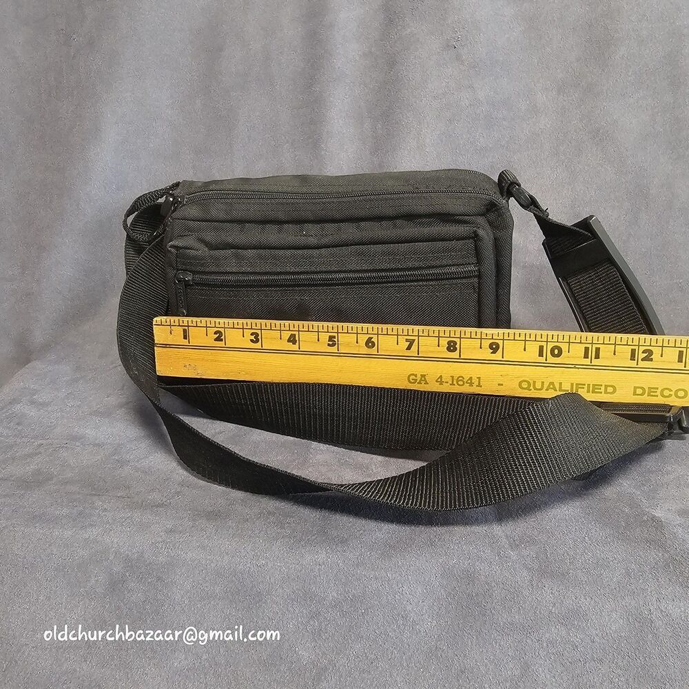 Coast Compact Camera Shoulder Bag Black Nylon Padded Carry Case Adjustable Strap - Picture 2 of 8